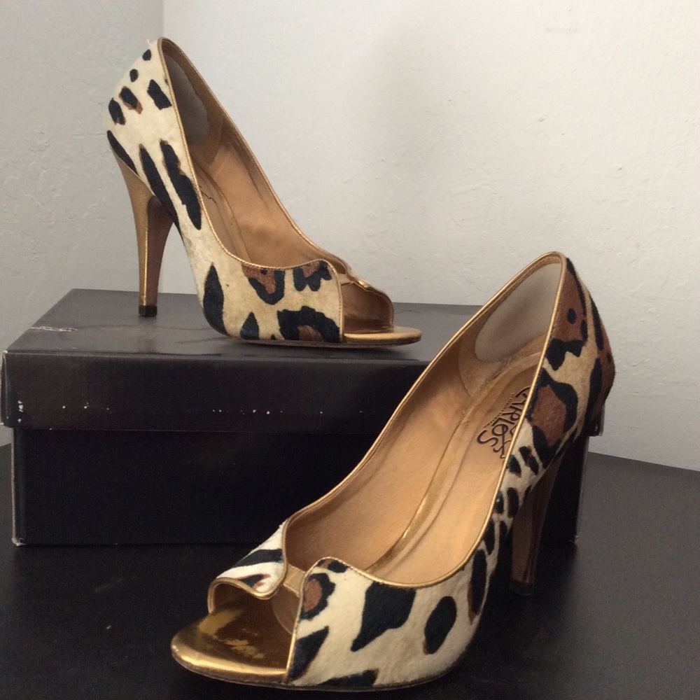 Fabric upper/leather sole
